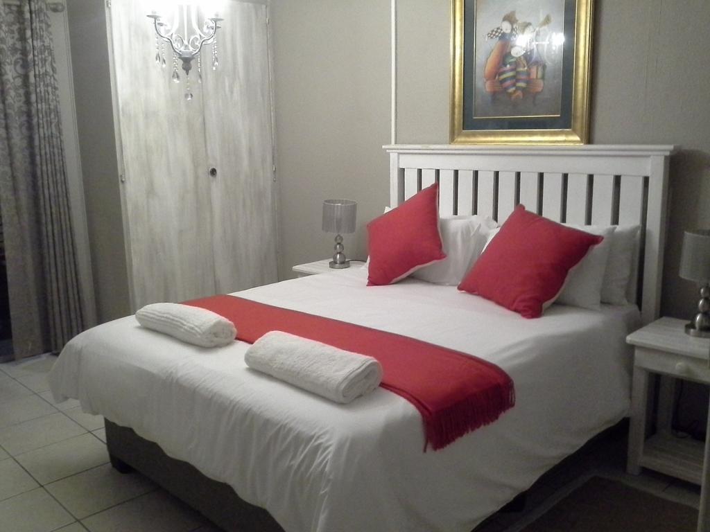 De Zevende Hemel Guesthouse เซคุนดา ภายนอก รูปภาพ